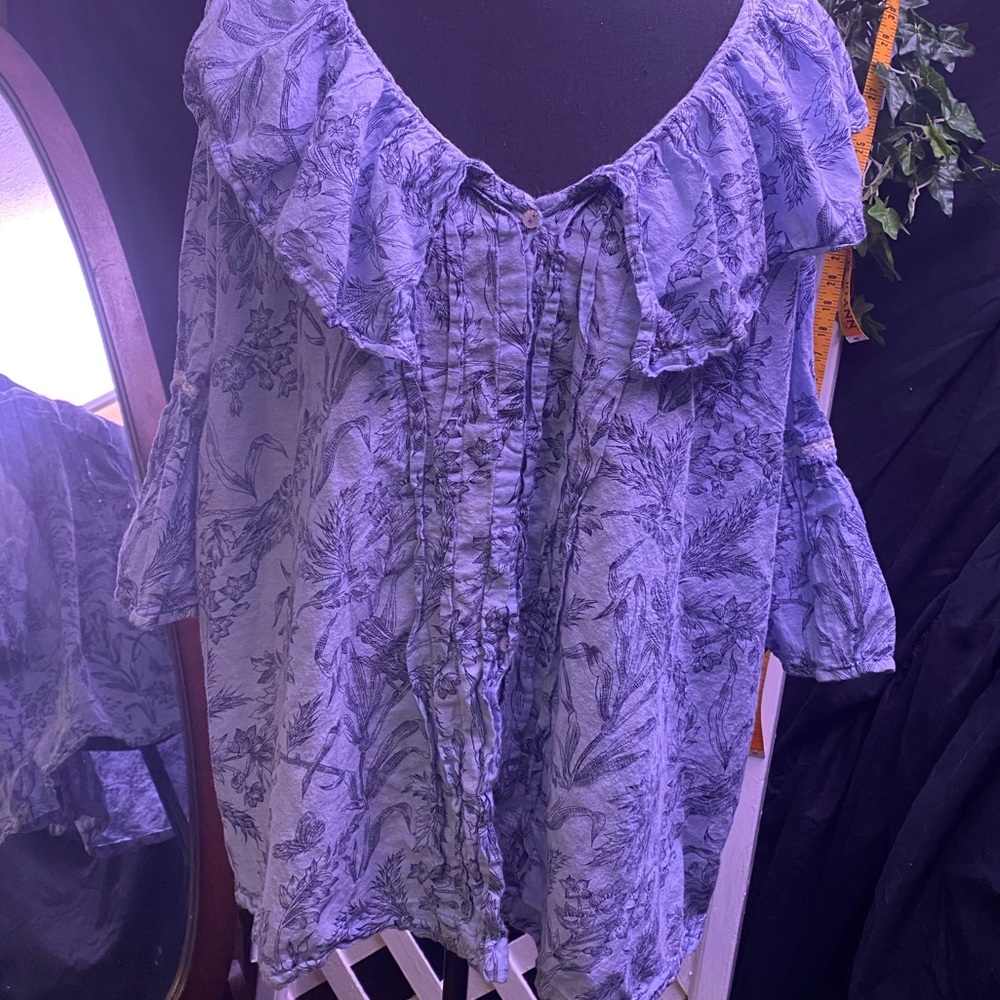 W24 Blue print w/ ruffles cotton comfort